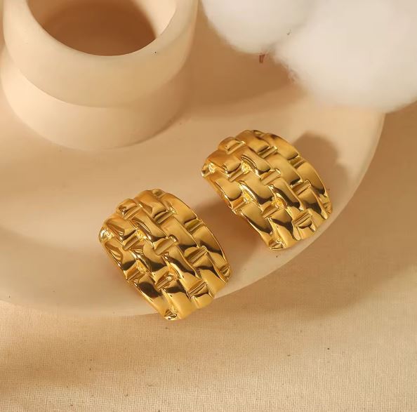 Three Plated Stud