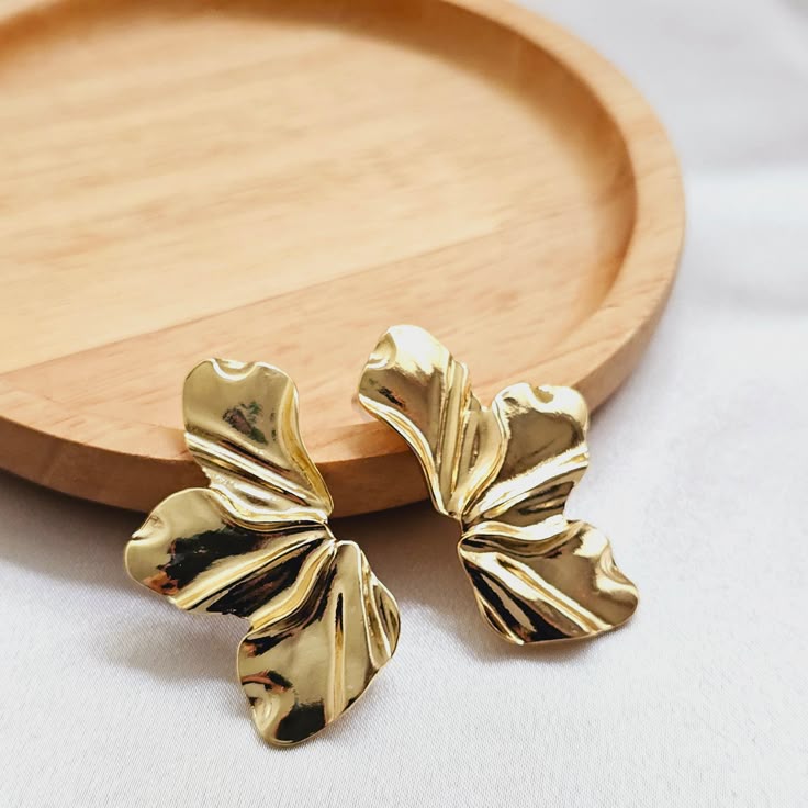 Three Plated Stud