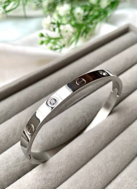 Love Bracelet