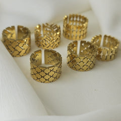 Sparkle Adjustable Ring
