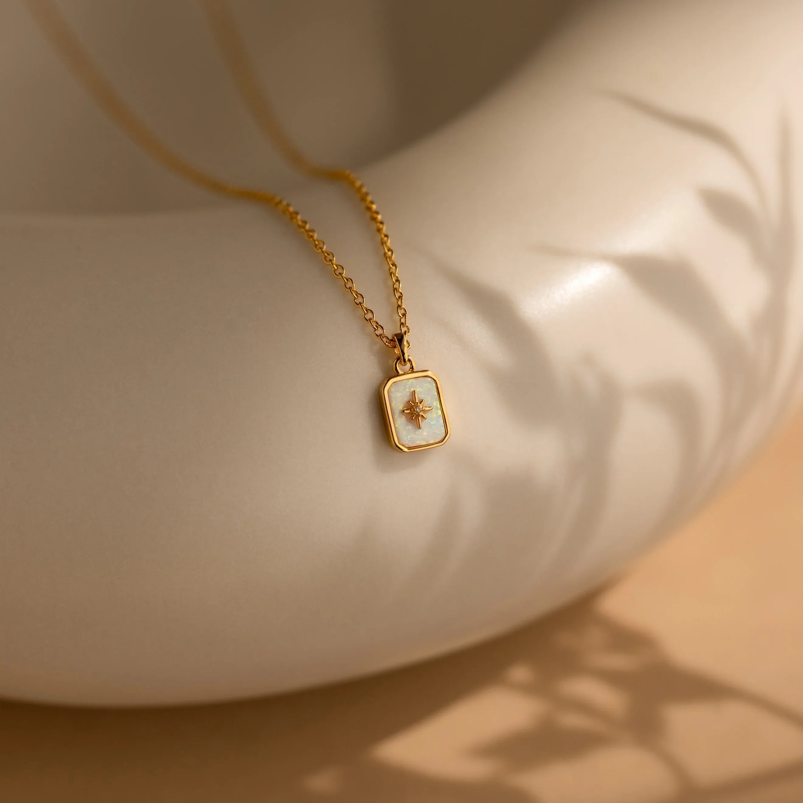 North Star Minimistic Pendant
