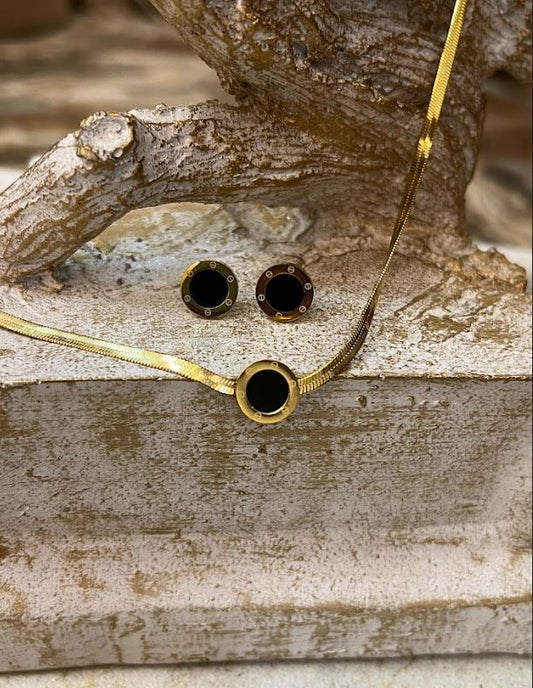 Roman Set With Snake Necklace