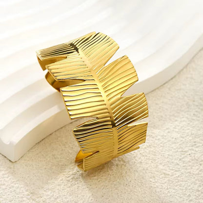 Leaf Bangle Adjustable