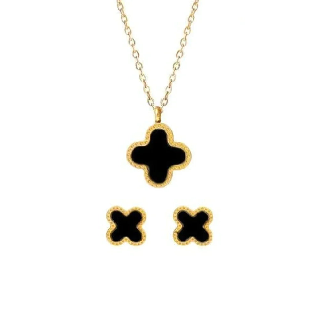 Four Leaf Clover Pendant With Ear Studs