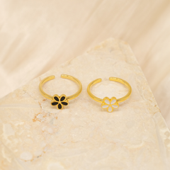 Minimalist Flower Ring (Black & White Duo)